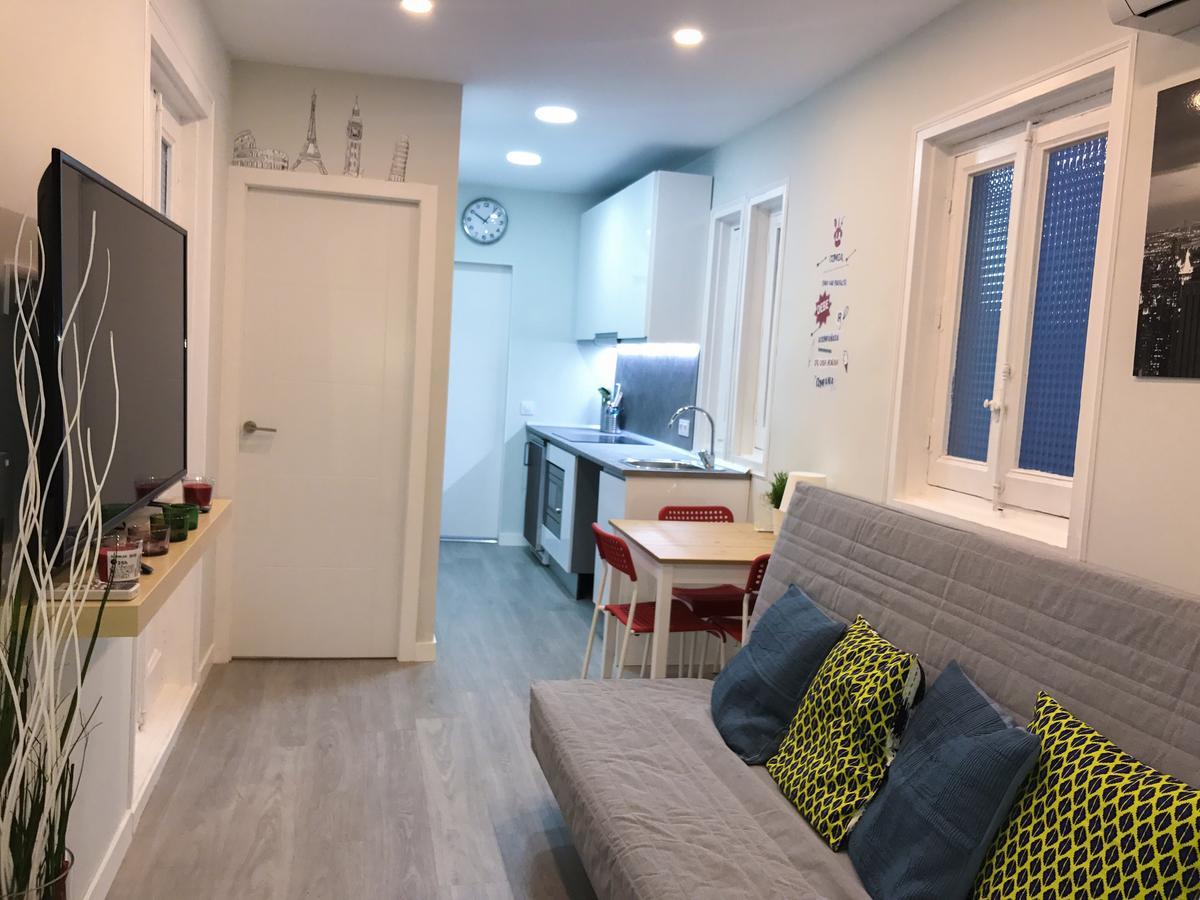El Botones - Puerta Del Sol Apartman Madrid Kültér fotó
