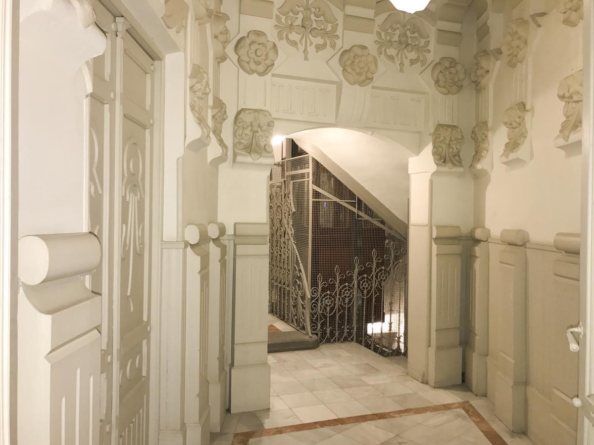 El Botones - Puerta Del Sol Apartman Madrid Kültér fotó