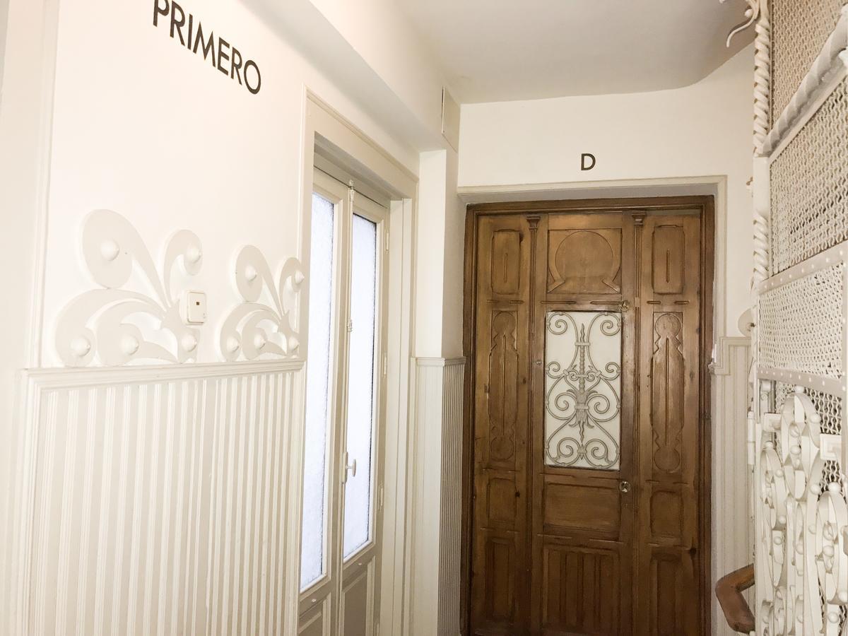 El Botones - Puerta Del Sol Apartman Madrid Kültér fotó