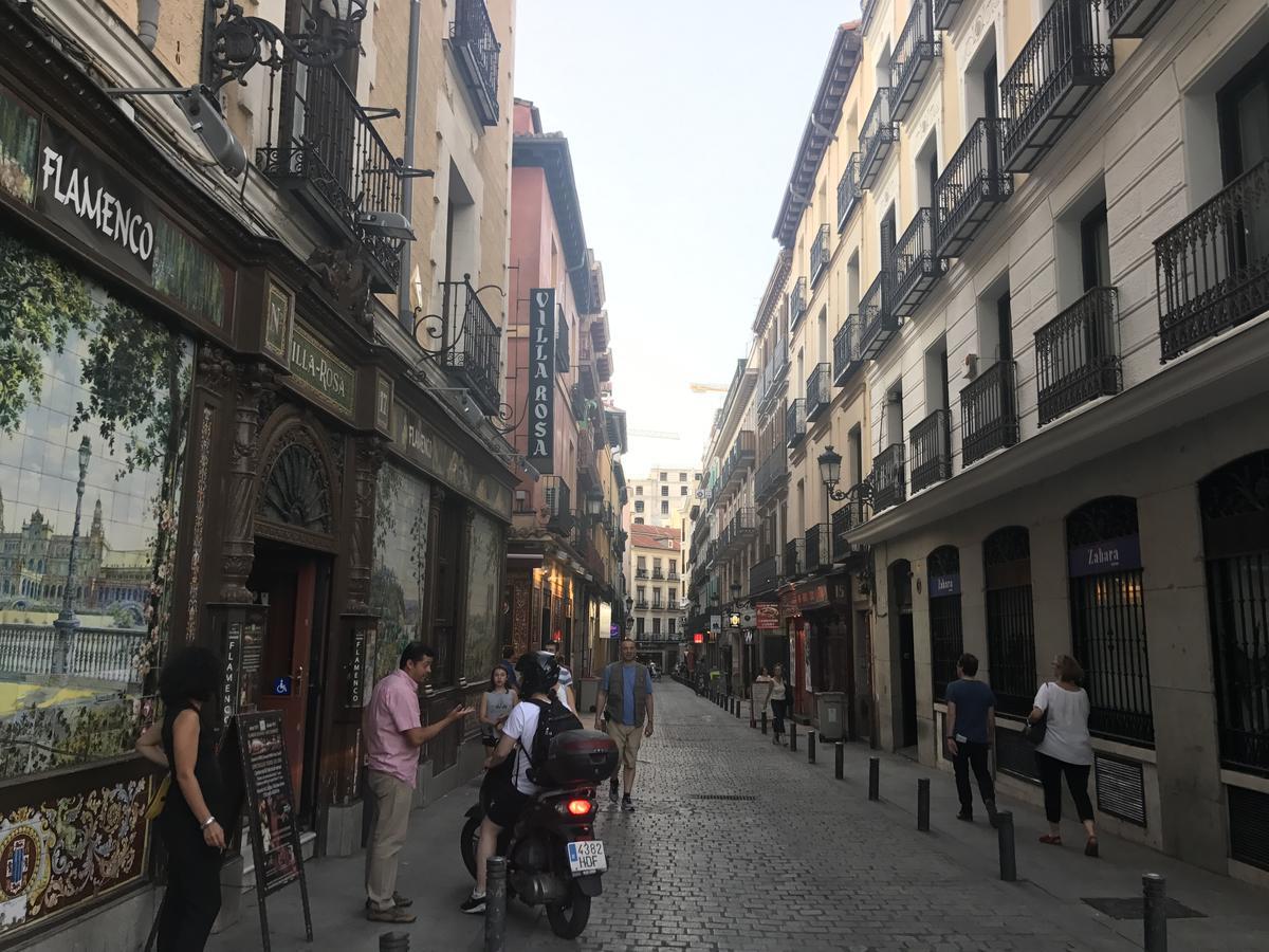 El Botones - Puerta Del Sol Apartman Madrid Kültér fotó