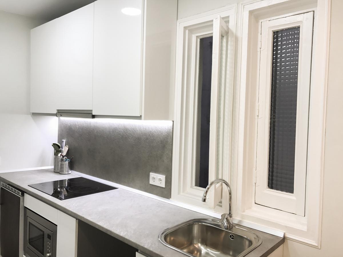 El Botones - Puerta Del Sol Apartman Madrid Kültér fotó